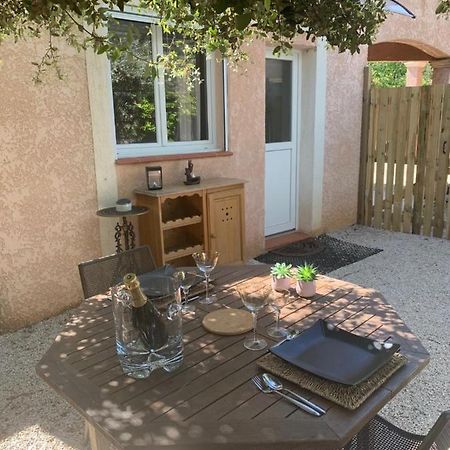 Joli Studio Independant 20M² Avec Jardin Saint-Maximin Esterno foto