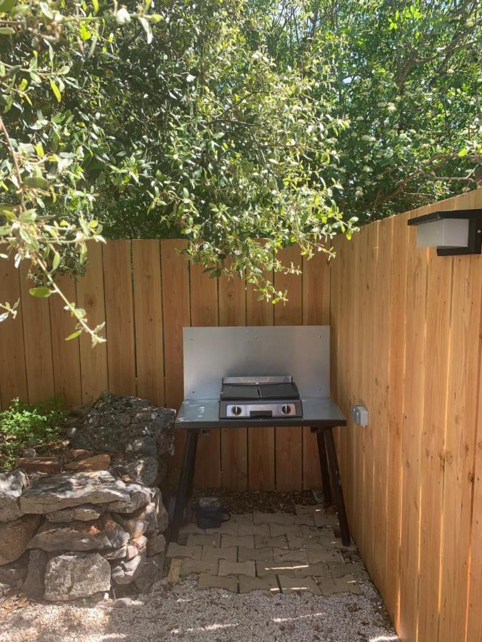 Joli Studio Independant 20M² Avec Jardin Saint-Maximin Esterno foto