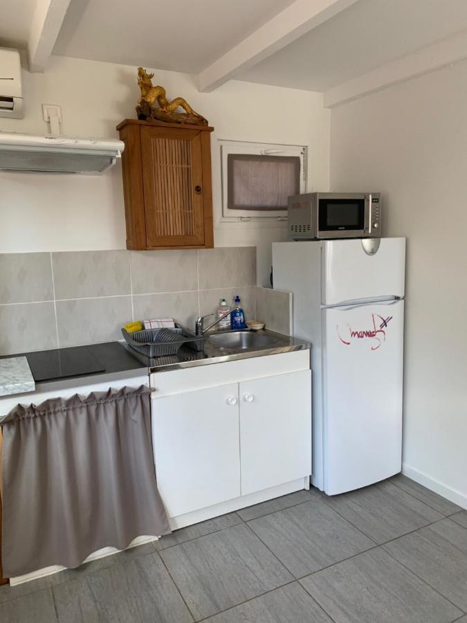 Joli Studio Independant 20M² Avec Jardin Saint-Maximin Esterno foto